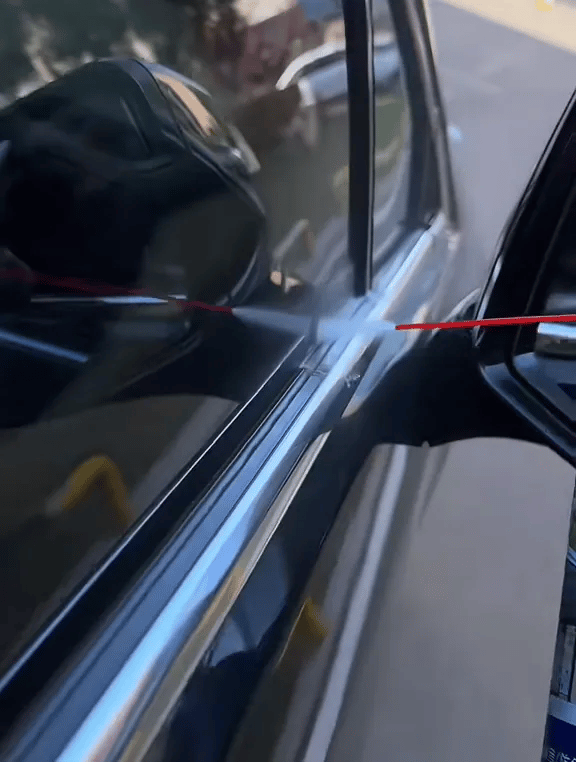Lubricante Mágico para Coches