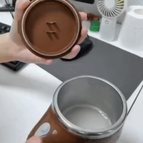 Taza mezcladora mágica