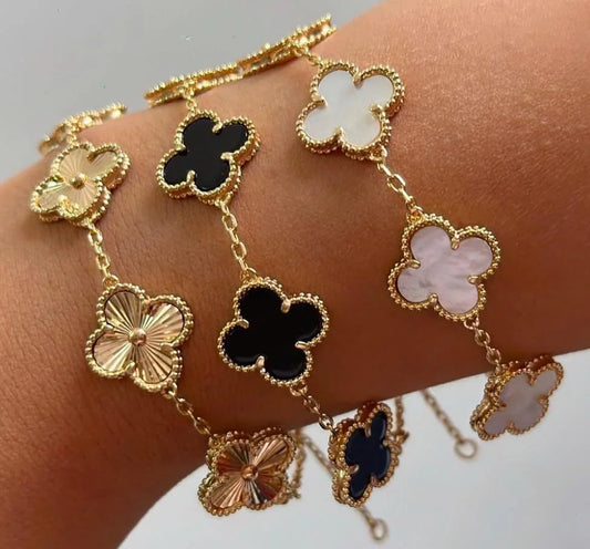 PULSERA VAN CLEEF – ELEGANCIA QUE HABLA POR TI - BAÑO EN ORO 18K - GARANTÍA DE POR VIDA